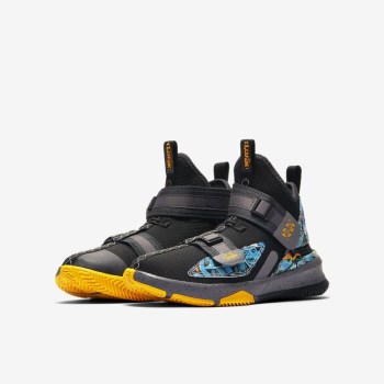 Nike LeBron Soldier 13 FlyEase - Nagyobb Gyerek Kosárlabda Cipő - Fekete/Arany